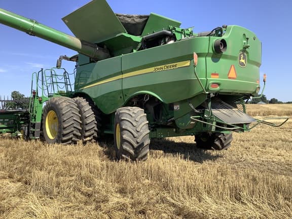Image of John Deere S790 equipment image 2