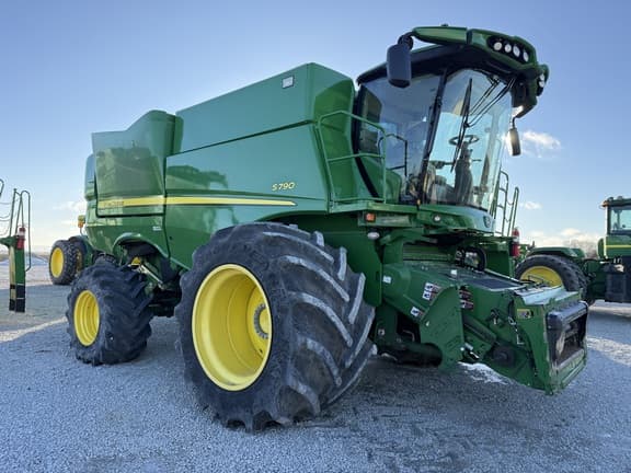 Image of John Deere S790 equipment image 3