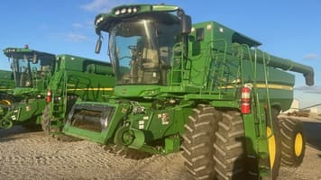 Main image John Deere S790
