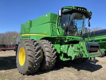 Main image John Deere S790