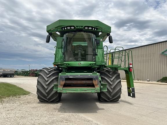 Image of John Deere S790 equipment image 3