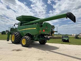 Main image John Deere S790 7