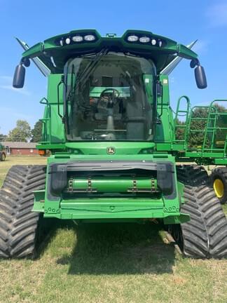 Image of John Deere S790 equipment image 2