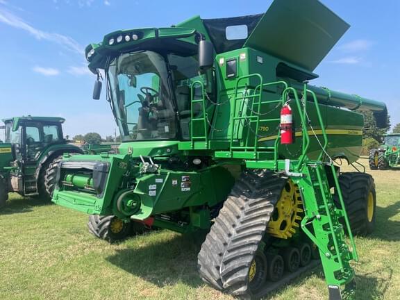 Image of John Deere S790 Primary image