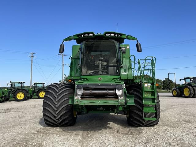 Image of John Deere S790 equipment image 4