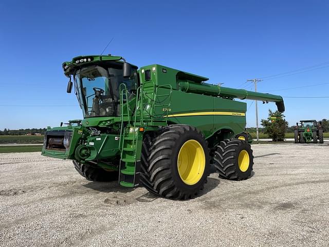 Image of John Deere S790 equipment image 1