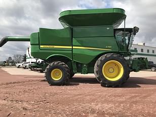 Main image John Deere S790 0