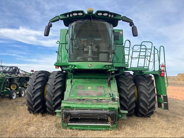 Image of John Deere S790 equipment image 2
