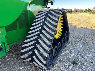 Main image John Deere S790 25