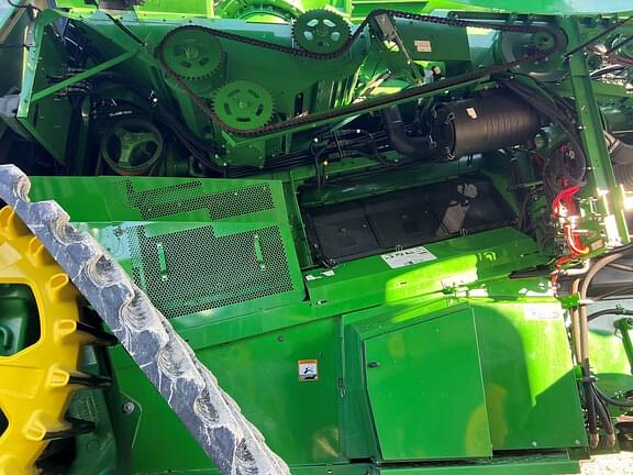 Image of John Deere S790 equipment image 3