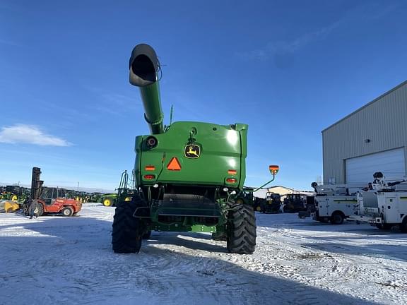 Image of John Deere S790 equipment image 4