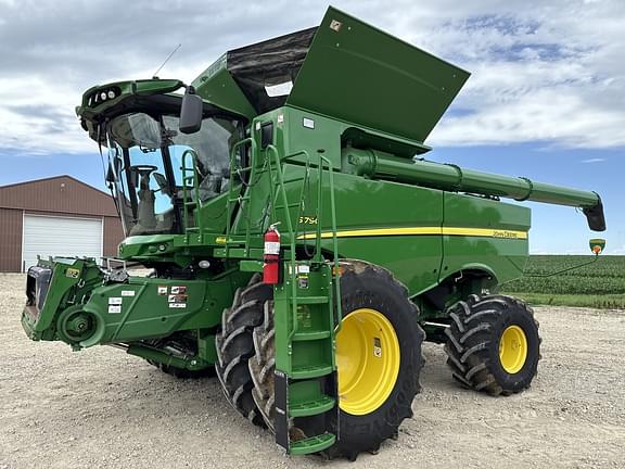 Image of John Deere S790 Primary image