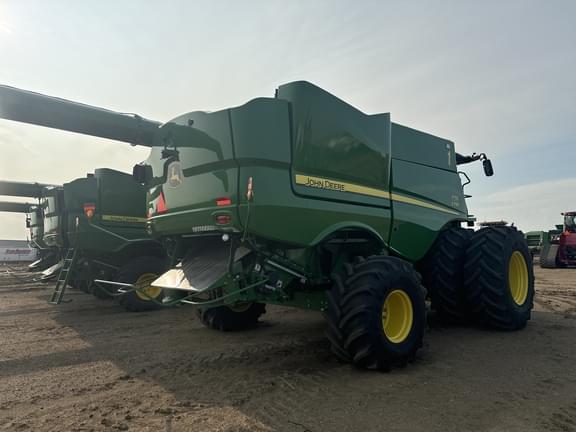 Image of John Deere S790 equipment image 3
