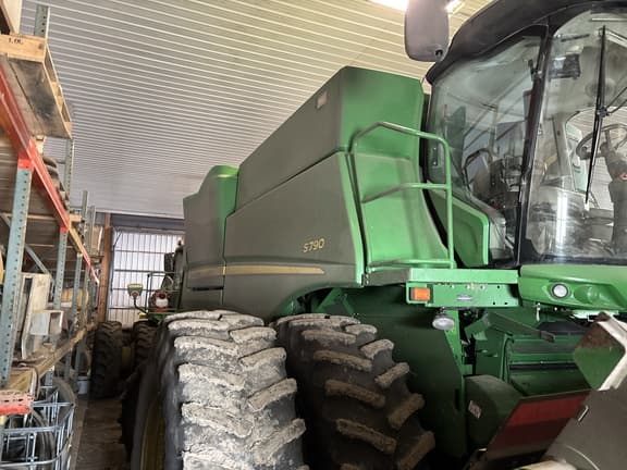 Image of John Deere S790 equipment image 1