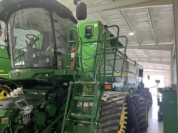 Image of John Deere S790 Primary image