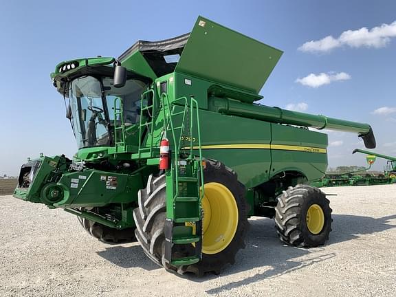 Image of John Deere S790 Primary image