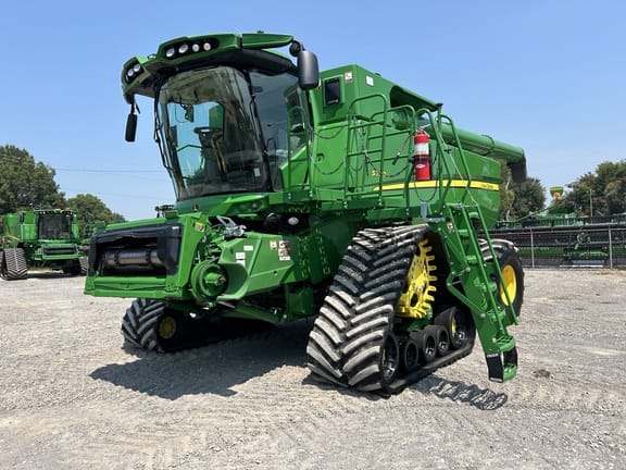 2021 John Deere S790 Equipment Image0