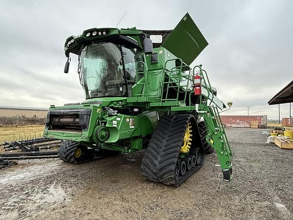 Image of John Deere S790 equipment image 1