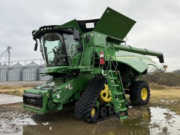 Main image John Deere S790