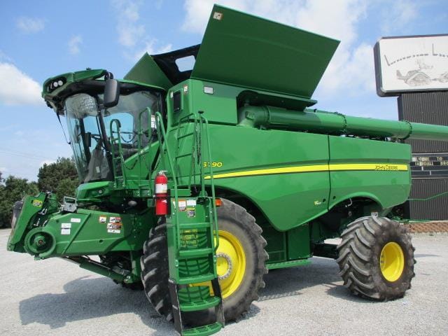 2021 John Deere S790 Equipment Image0