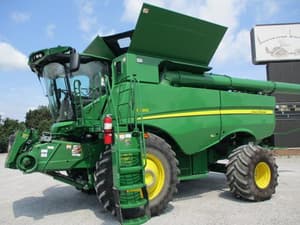 2021 John Deere S790 Image