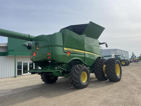 Image of John Deere S790 equipment image 3