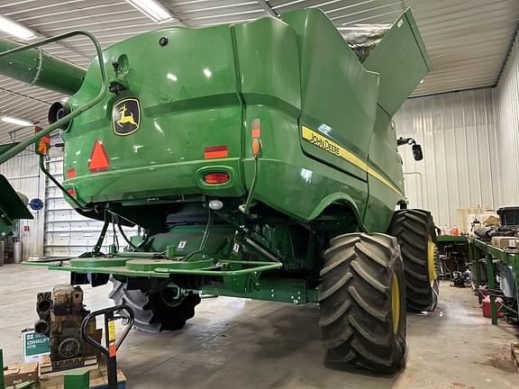 Image of John Deere S790 equipment image 2
