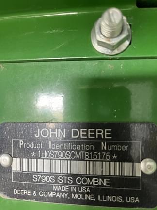 Image of John Deere S790 equipment image 1