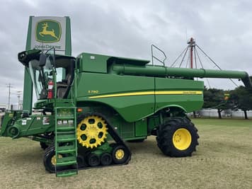 Main image John Deere S790