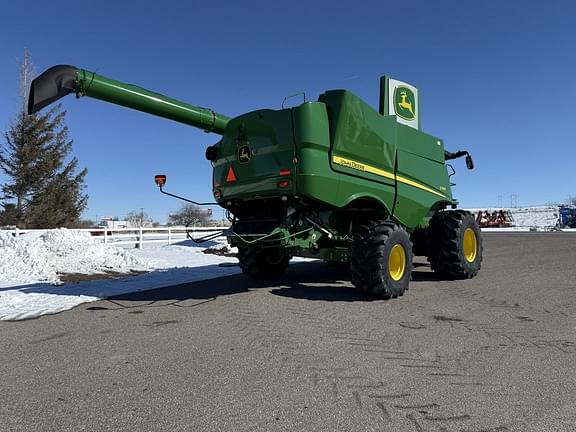 Image of John Deere S790 equipment image 4