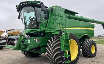 Main image John Deere S790