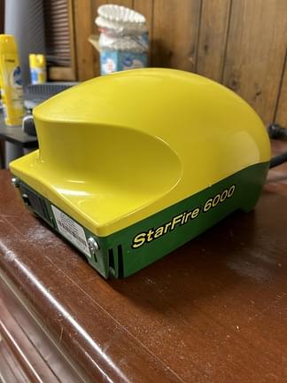 Image of John Deere StarFire 6000 Primary image