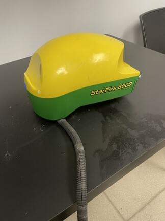 Image of John Deere StarFire 6000 Image 0