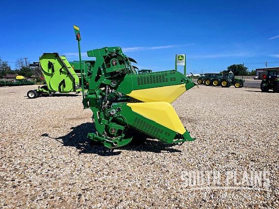 Image of John Deere SH12F equipment image 2