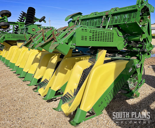 Main image John Deere SH12F