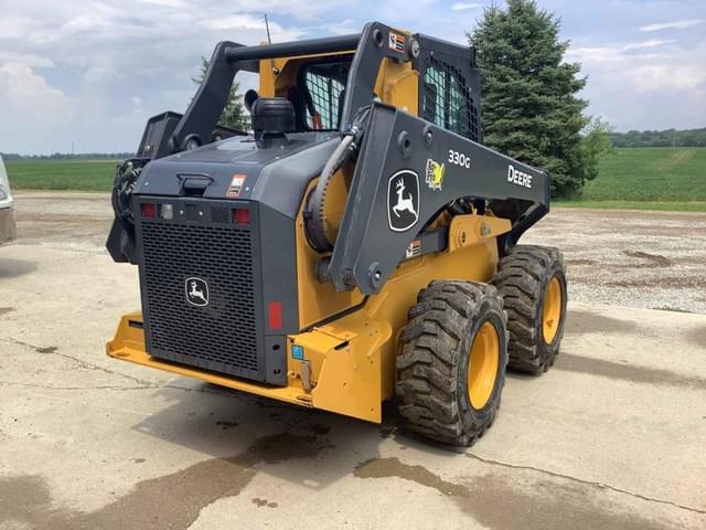 Image of John Deere 330G equipment image 4