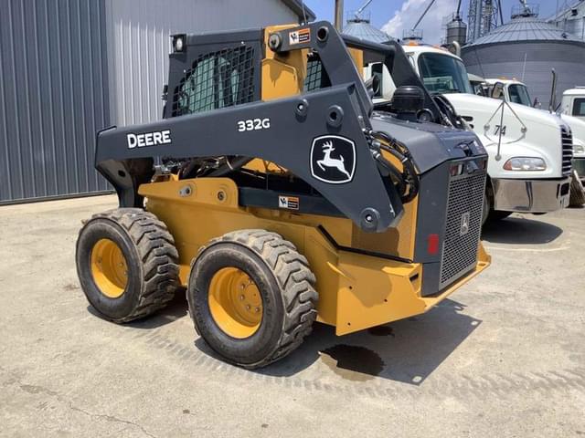 Image of John Deere 332G equipment image 3