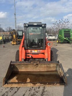 Image of Kubota SSV75 equipment image 1
