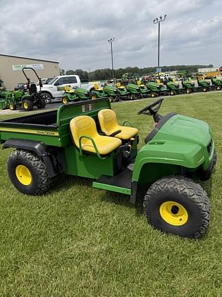 Image of John Deere Gator TS 4x2 equipment image 2