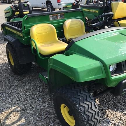 Image of John Deere Gator TS 4x2 equipment image 2