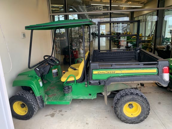 2021 John Deere Gator Equipment Image0