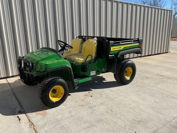 Image of John Deere Turf TX equipment image 1