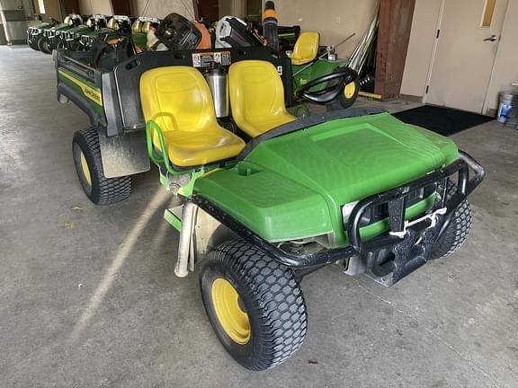 Image of John Deere Turf TX equipment image 4