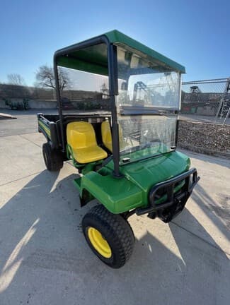 Image of John Deere Turf TX equipment image 1