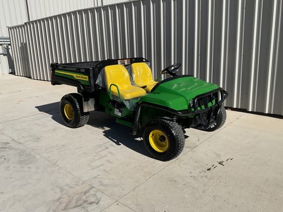 Image of John Deere Turf TX equipment image 4