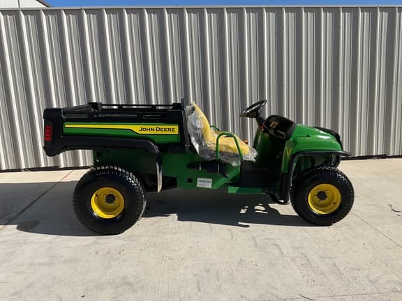Image of John Deere Turf TX equipment image 3