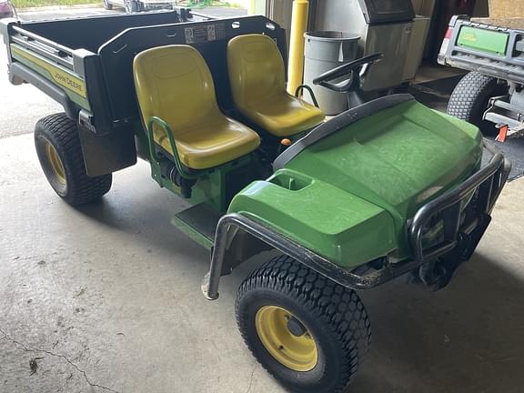 Image of John Deere Turf TX equipment image 4