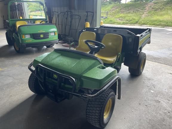 Image of John Deere Turf TX equipment image 2