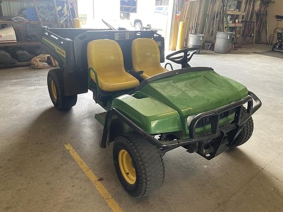 Image of John Deere Turf TX equipment image 4