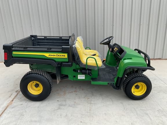 Image of John Deere Turf TX equipment image 3